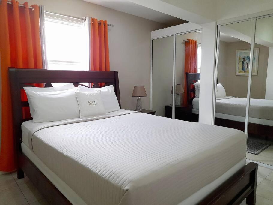 Choose To Be Happy At Brompton Estates - One And Two Bedroom With Pool Kingston Exterior photo