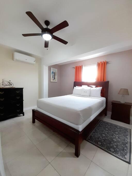 Choose To Be Happy At Brompton Estates - One And Two Bedroom With Pool Kingston Exterior photo