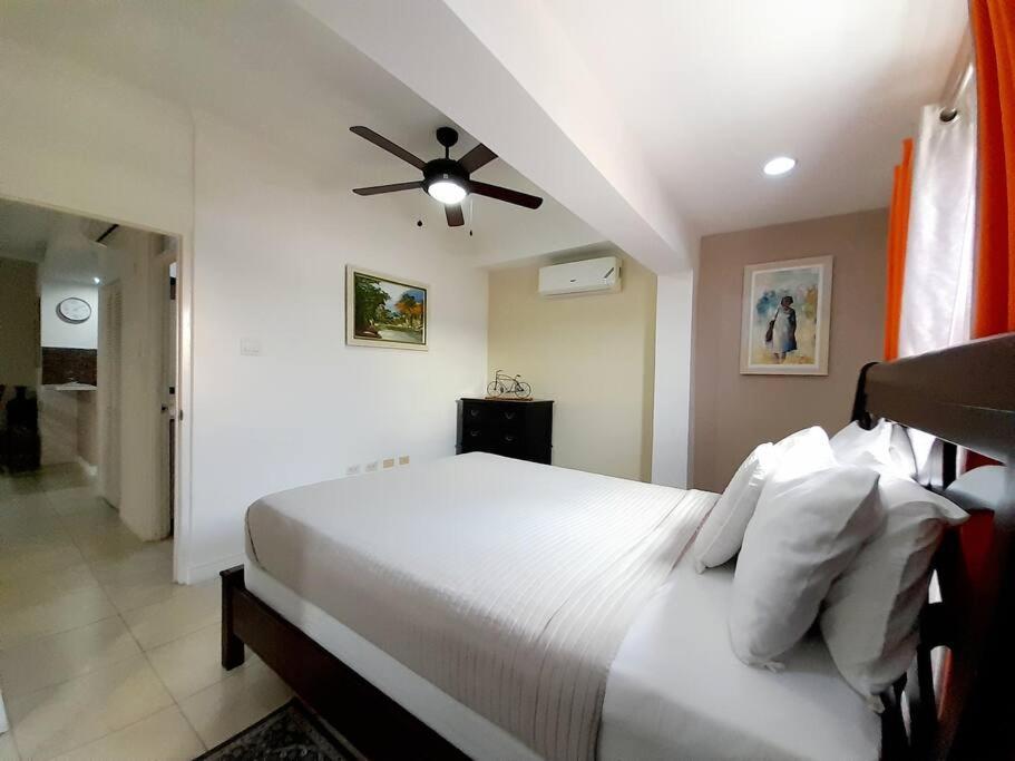 Choose To Be Happy At Brompton Estates - One And Two Bedroom With Pool Kingston Exterior photo